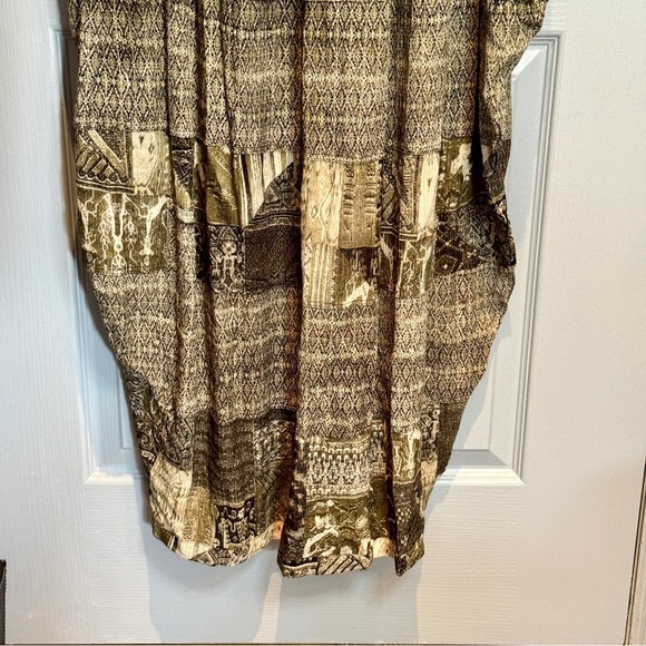 Elegant Green Maxi Dress - Picture 9 of 16